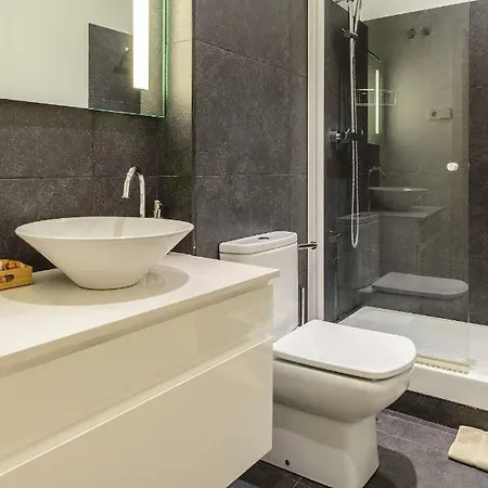 Apartment Apg Mercaders 6 *