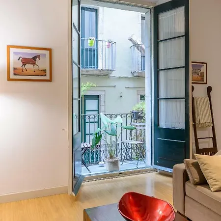 Apartment Apg Mercaders 6 *
